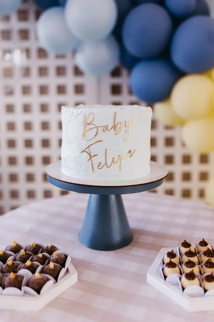 Shower table setting